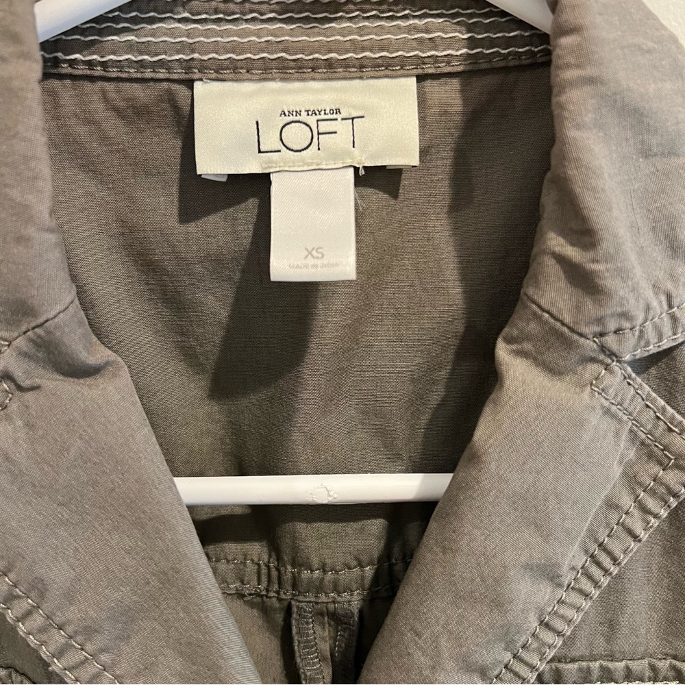 Ann Taylor LOFT utility jacket - Picture 2 of 4